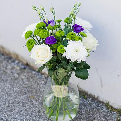 Elgin in the vase