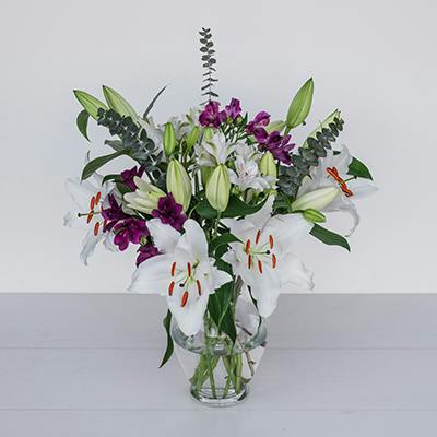 Pandora in the vase
